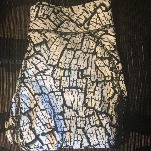 HPE Oak X Python print leggings NWT - Picture 2 of 8